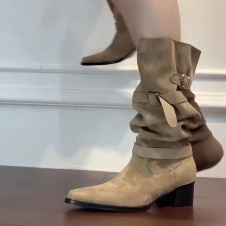 W Mùa Đông Phong Cách Mới Kaki Da Lộn Dày Gót Mỏng Hơn Nhìn Xếp Ly Cọc Boots Thời Trang Retro Ấm Áp Hàng Ngày Mặc Ngoài Chống Trơn Trượt Chống Mài Mòn Nhưng Dài Đến Đầu Gối Giữa