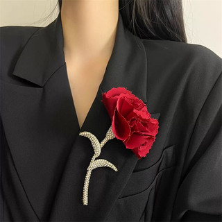 Trâm cài hoa hồng đỏ satin cổ điển kiểu Pháp - Phụ kiện tóc cưới cao cấp dành cho nữ