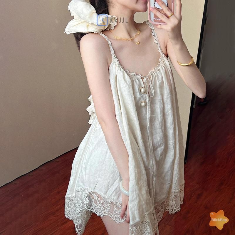 Đầm dây babydoll ren thoáng mát, phù hợp đi biển và du lịch