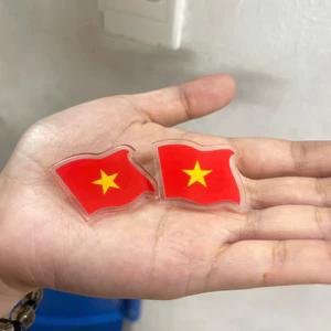 Pin cài áo cờ Việt Nam, ghim cài áo, kẹp tóc cờ đỏ sao vàng, quà lưu niệm,phụ kiện yêu nước -Quà Tặng Sango