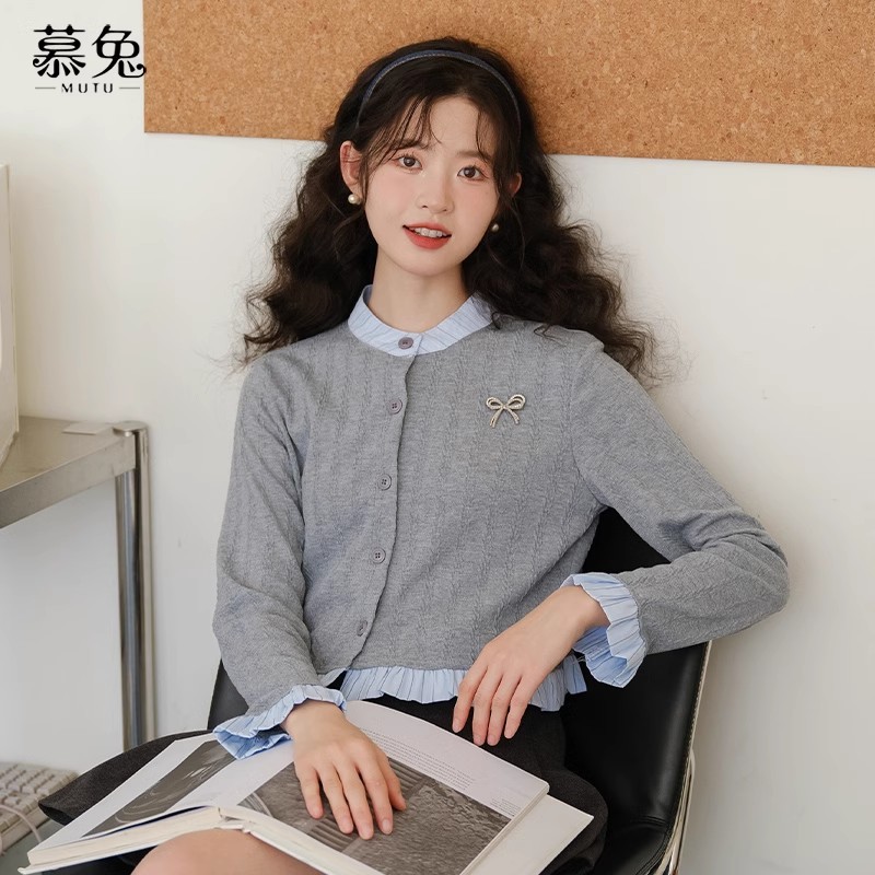 Mutu Phong Cách Pháp Giả Hai Mảnh Cổ Tròn Áo Len Cardigan Nữ Mùa Xuân 2026 Phong Cách Mới Preppy Phong Cách Dài Tay Dệt Kim Top