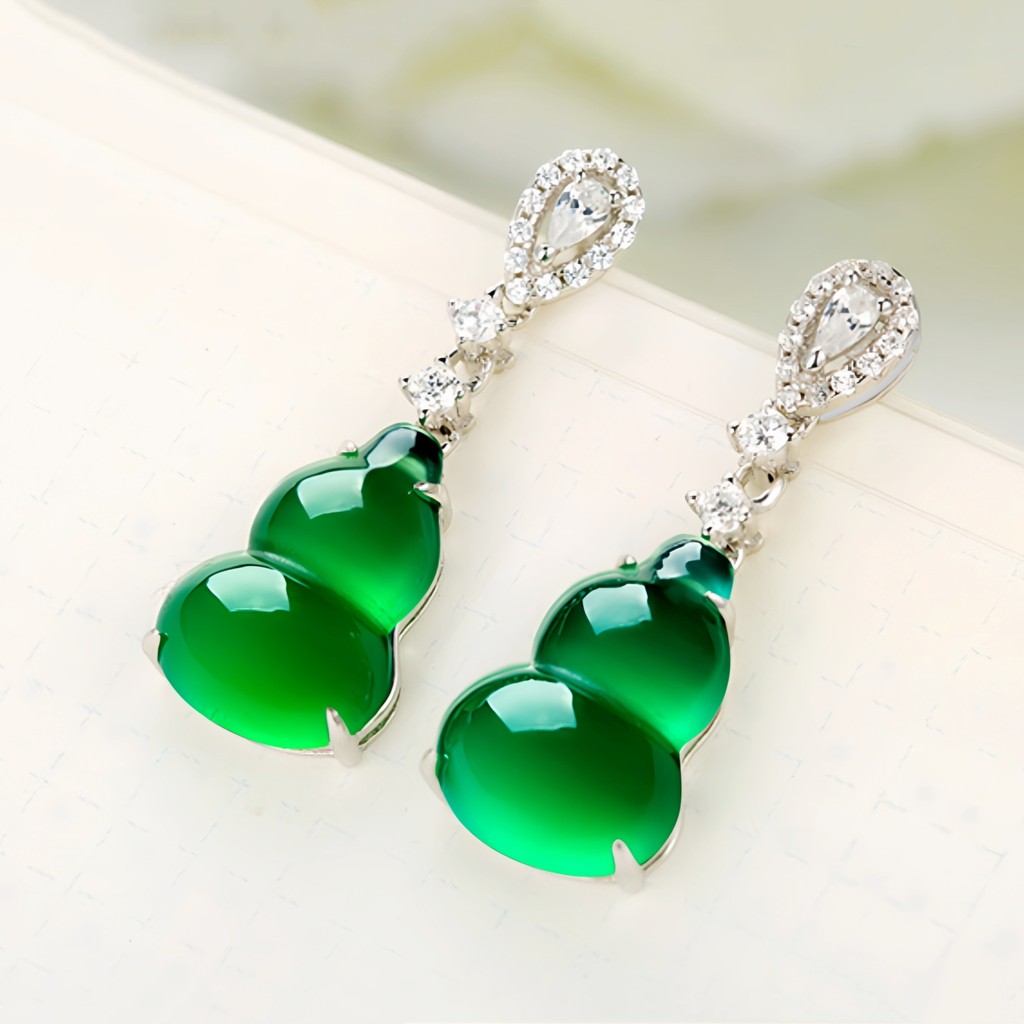 Bông tai nữ bầu xanh chalcedony tự nhiên