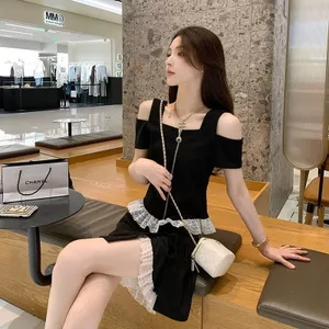 Niche Đơn Giản Lười Khâu Sang Trọng Đi Lại Ôm Hơn Nhìn Thể Thao Giảm Tuổi Tác Thường Ngày Off-the-Shoul