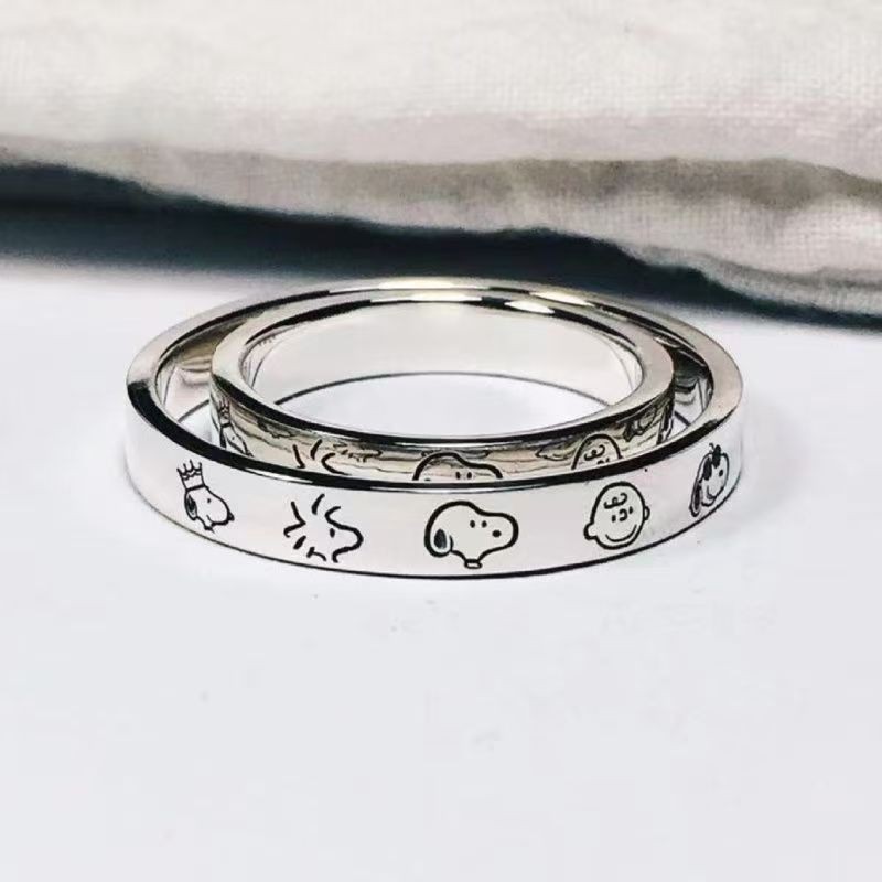 Nhẫn Snoopy Nhẫn Cặp Đôi Nhẫn Ánh Sáng Sang Trọng 520 Quà Tặng Ánh Sáng Cao Cấp Sang Trọng Phù Hợp Với Mọi Trận Đấu