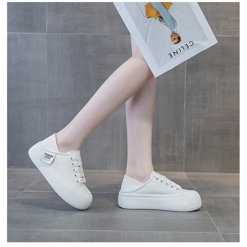 Giày Toe Trắng Giày Bánh Mì Nữ Mùa Xuân 2025 Phong Cách Mới Giày Nữ Thể Thao Thường Ngày Phù Hợp Với Giày Thể Thao Mũi Tròn