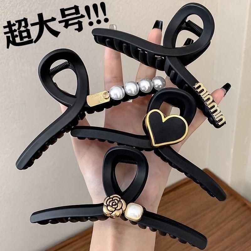 Set 4 kẹp càng cua bản to 13cm đính Min và Hoa Trà  Nữ