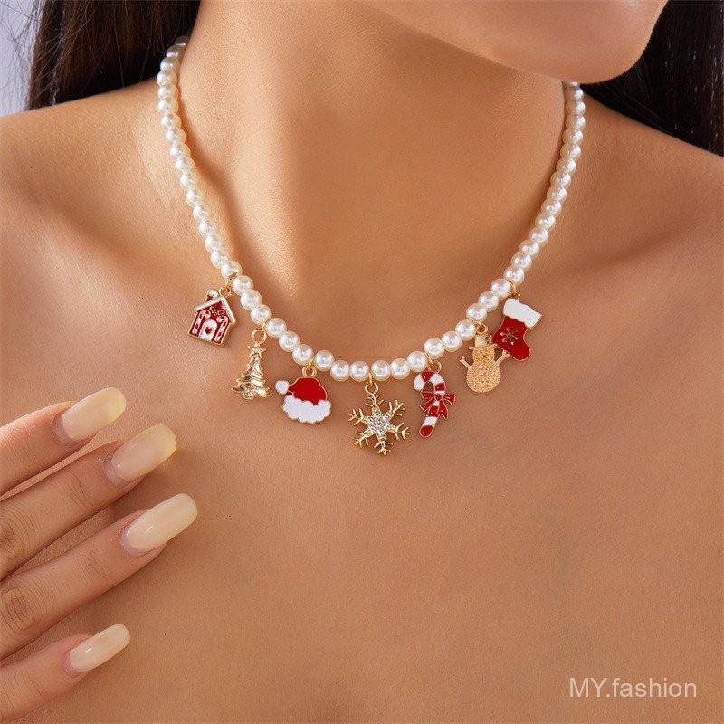 Vòng cổ mặt dây chuyền hình bánh quy và người tuyết, phù hợp cho dịp Giáng sinh