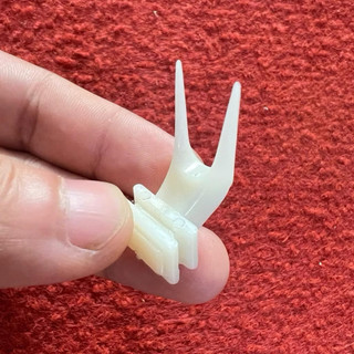 Combo 10 Xiên hoa quả cho chim cảnh - Xiên nhựa Tàu màu trắng cho chim khuyên - chim chào mào,chích chòe, hút mật