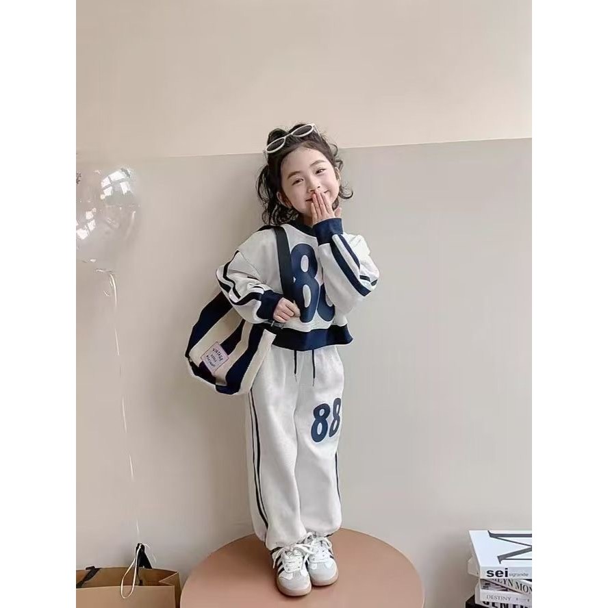 ​Bộ đồ thường ngày cho bé gái Xuân Thu Áo thun chui đầu Bộ đồ hai mảnh cỡ 80-150​ 0599