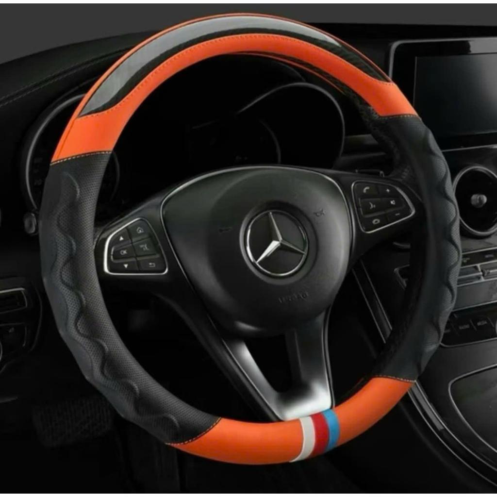 Vô lăng 3 sọc thể thao phối tay cầm vân rồng, chống trơn trượt, bảo vệ và trang trí nội thất xe