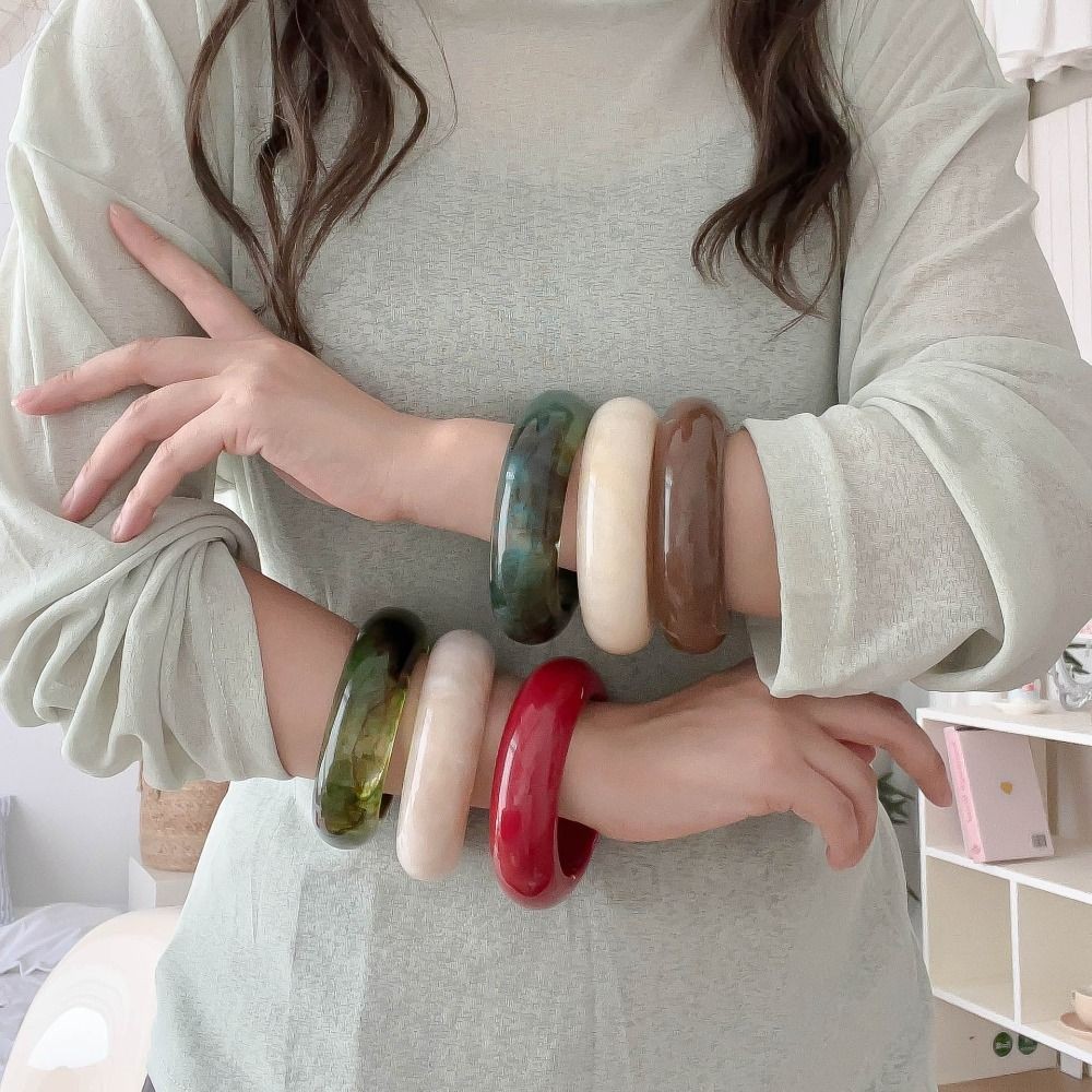 MERIGGIARE Chunky Bangles, Vòng tay cổ tay rộng tròn đầy màu sắc, Vòng tay nhựa dày khuếch đại thanh lịch