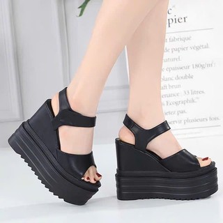 GIÀY SANDAL ĐẾ XUỒNG QUAI BẢNG 12P XXV TT VV IINNBB NN TT00