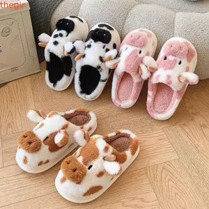 THEGIRL8B Dép Bò Nhọn, Dép Lông Cừu Dày Ấm Áp Nữ, Giày Kawaii Giày Gia Đình Chống Trơn Trượt Dép Mềm Sang Trọng Nhà