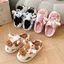 THEGIRL8B Dép Bò Nhọn, Dép Lông Cừu Dày Ấm Áp Nữ, Giày Kawaii Giày Gia Đình Chống Trơn Trượt Dép Mềm Sang Trọng Nhà