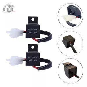 Thiết kế dáng rộng 2 chiếc đèn flash LED báo tương thích với nhiều thương hiệu
