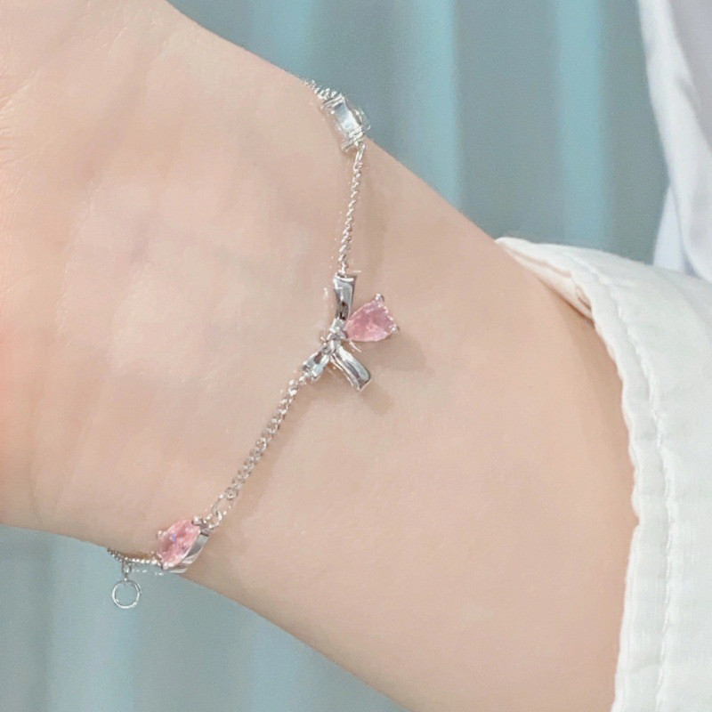 Vòng tay hình ngôi sao hoa anh đào zircon màu hồng, vẻ đẹp quyến rũ và sang trọng