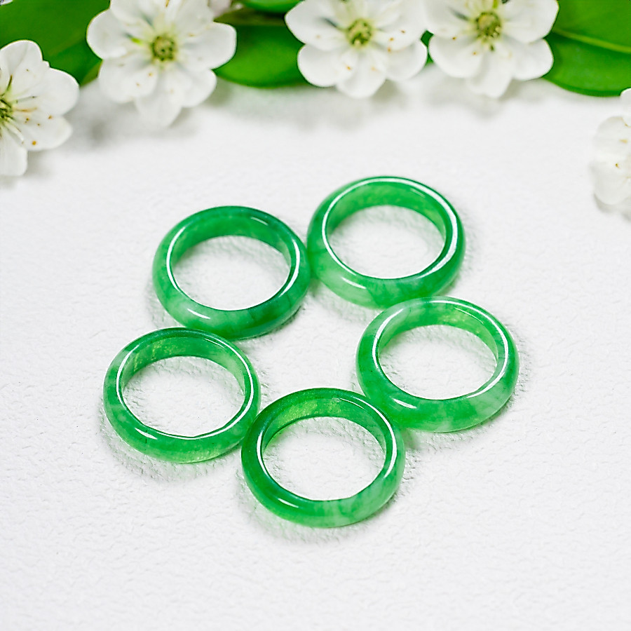 Gemstone Ring by Ngọc Trai Trường Thịnh