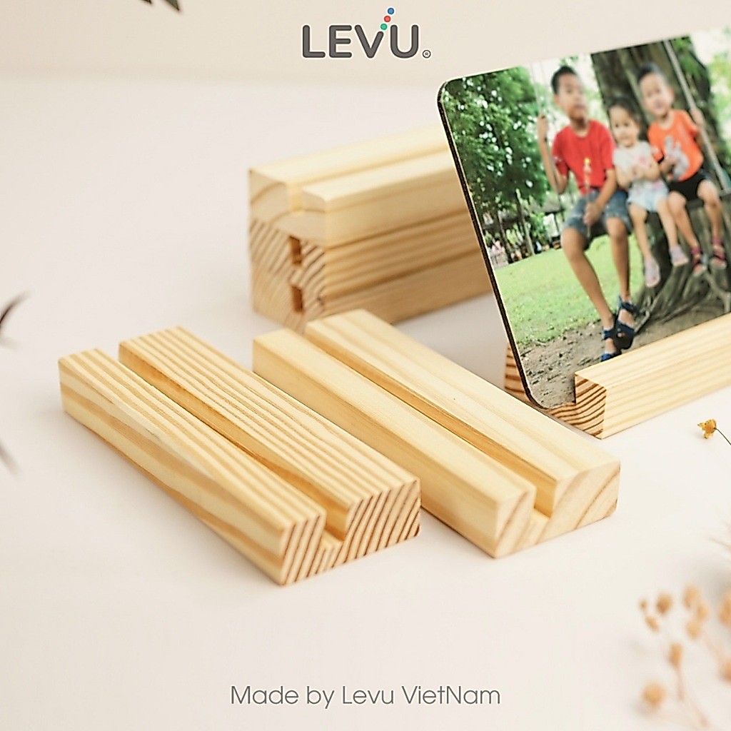 Chân đế gỗ đặt tranh ảnh, kệ tranh để bàn, chân menu gỗ thông nguyên khối 2x5x14cm