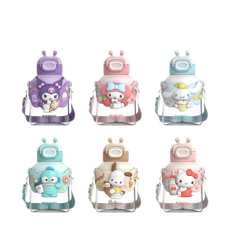 700ml Sanrio Kuromi Melody Hello Kitty Chai Nhựa Uống Cốc Cinnamoroll Pochacco Sinh Viên Hoạt Hình Bình Nước Dung Tích Lớn
