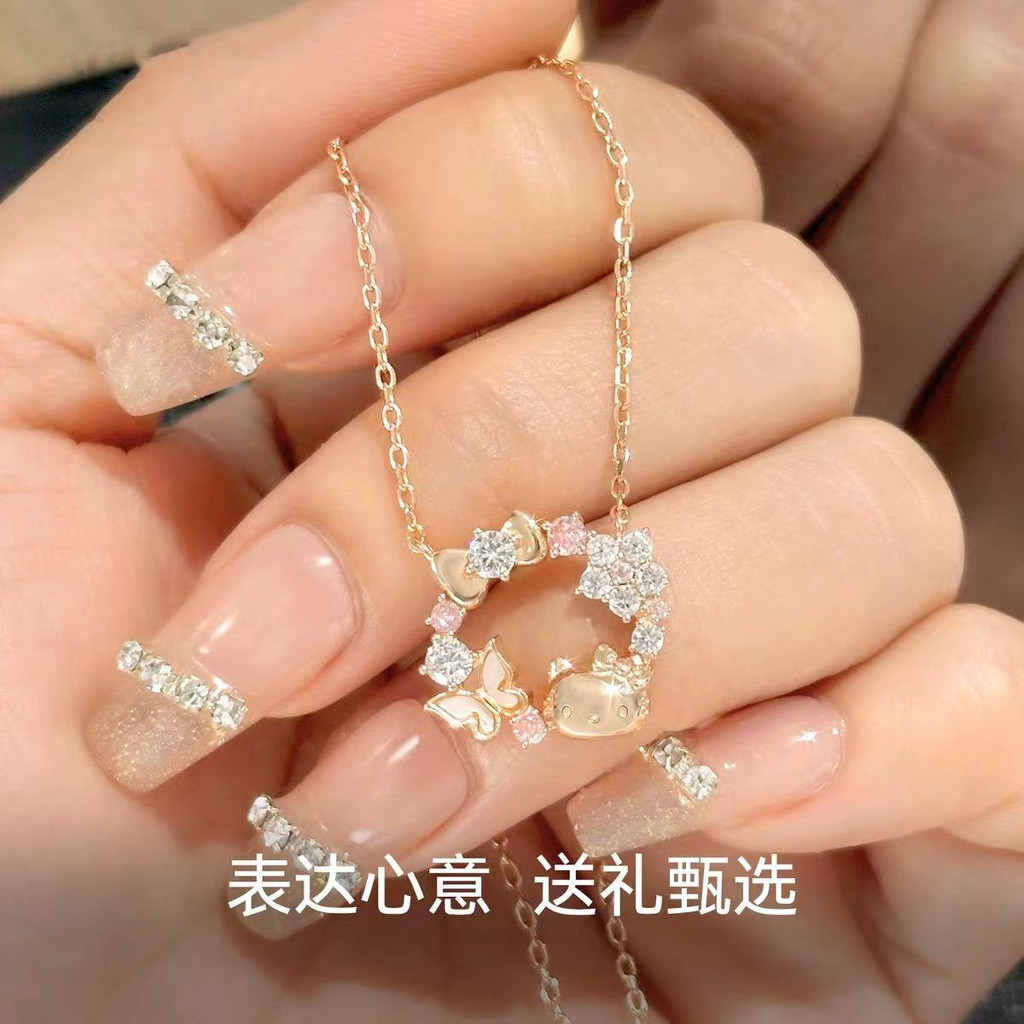 Vòng cổ vàng hồng Hello Kitty sang trọng và dễ thương