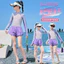 Đồ bơi bé gái màu tím Mùa hè Phong cách mới Áo dài tay cho trẻ em + Quần short Đồ bơi màu tương phản