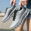 Giày Sneaker Mùa Xuân Mùa Hè Phong Cách Mới Thời Trang Phù Hợp Với Giày Hợp Thời Trang Mặc Giày Cặp Đôi QYMT