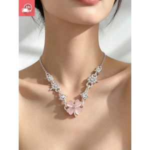 Phiên bản Hàn Quốc của dây đeo cổ tay / vòng cổ thiết kế phong cách rừng thời trang và cá tính mới