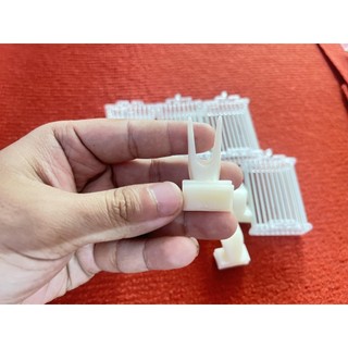 Rọ đựng cào cào cho chim, xiên hoa quả cho chim chào mào Combo 5 rọ + 5 xiên nhựa tầu giá rẻ - lồng chim nhà làm
