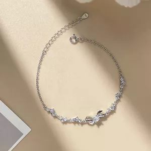 Phong Cách Mới Giả Tưởng Nơ Vòng Tay Nữ Ánh Sáng Sang Trọng Niche Thiết Kế Tinh Tế ins Phong Cách Quà Tặng Cao Cấp Cho Bạn Gái Bạn Gái 26.3.22