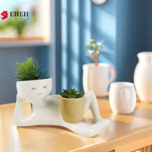 Chậu trồng cây lười cho người trồng đầu hoa bằng nhựa dễ thương nằm xuống hình Trang trí sân vườn tại nhà Quà tặng VN