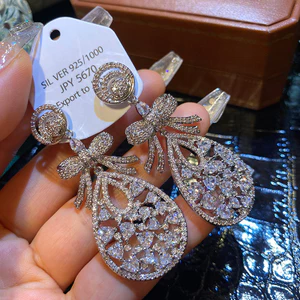 Thời Trang Hàn Quốc Phong Cách Mới Hoa Zircon Bông Tai Dài Bán Buôn