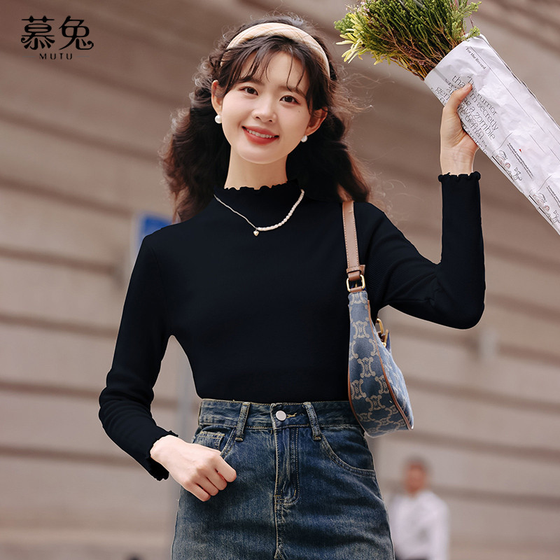 Mutu Fungus Edge Nửa Cổ Cao Cổ Dệt Kim Top Nữ Mùa Xuân 2026 Phong Cách Mới Đen Slimfit Slimer Nhìn Bên Trong Đáy Áo Sơ Mi