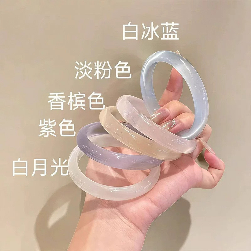 Vòng tay đá mắt mèo rộng thanh lịch