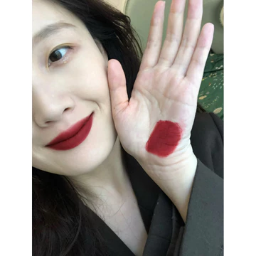 Retro Phong Cách Hồng Kông Nâu Đỏ ~ akf Lip Mud m08 Đỏ Đậm Plasma Đỏ Cherries Màu Dì Màu Vàng Da Làm Trắng Son Môi