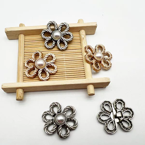 Khóa tấm kim loại Ming Made Hanfu Khóa sườn xám Khóa trẻ em Hanfu Khóa áo gió Trung Quốc Khóa 6.23 KCAK