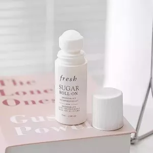 Hương thơm tươi mát hoàn toàn mới ~ Antisperspirant Lollipop Roll-On Hương thơm nhẹ khô 75ml