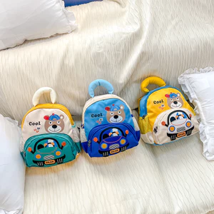 Mẫu Giáo Nhỏ Schoolbag Nhẹ Gấu Lái Xe Bé Trai Đi Chơi Ba Lô Nhỏ Dễ Thương Lớp Nhỏ Bé Gái Ba Lô
