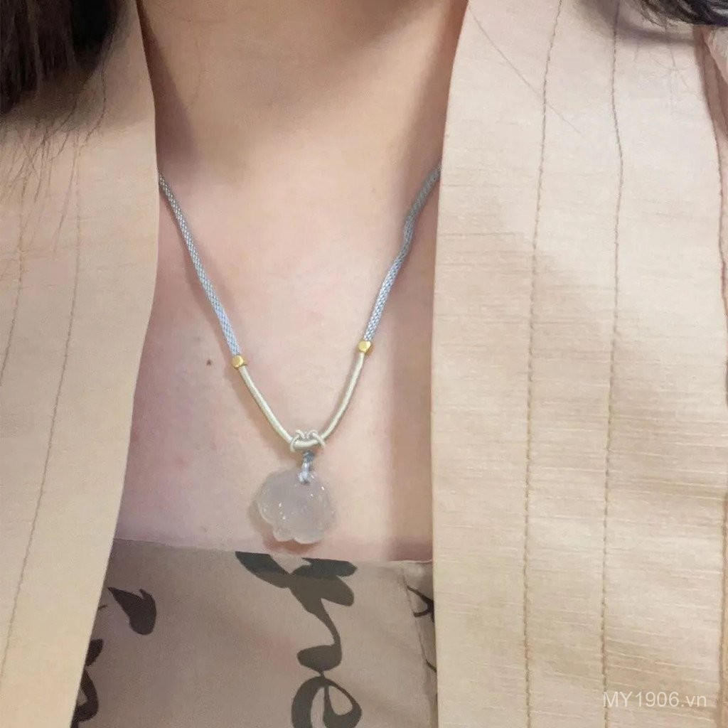 Mặt dây chuyền vòng cổ giả chalcedony hoa sen phong cách Trung Quốc, thiết kế đơn giản và đa năng