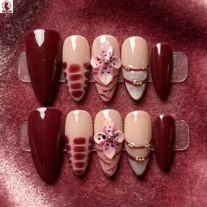 Bấm vào Móng Tay 10 Miếng Hạnh Nhân Trung Bình Kẻ Sọc Burgundy Móng Tay Giả Có Kim Cương Giả Nhẹ Sang Trọng Nhựa Móng Tay Nhân Tạo Cho Nữ Tiệc Cưới Và Mặc Hàng Ngày