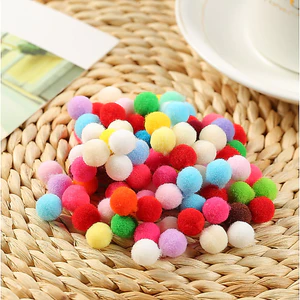 Pom pom trang trí nhiều size handmade DIY