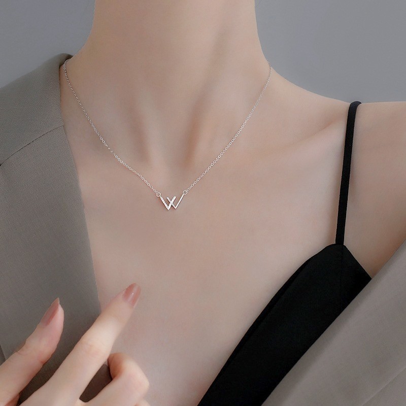 Vòng cổ sang trọng nhẹ nhàng thời trang mới bằng bạc nguyên chất