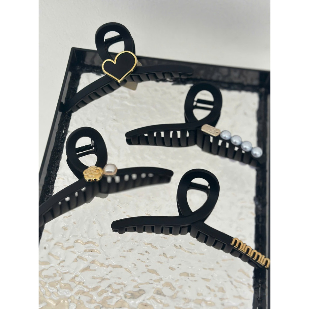 Set 4 Kẹp Tóc Cá Mập Nhung Màu Đen Kích Thước Lớn Phong Cách Hàn Quốc Thời Trang 🌸🌸🌸