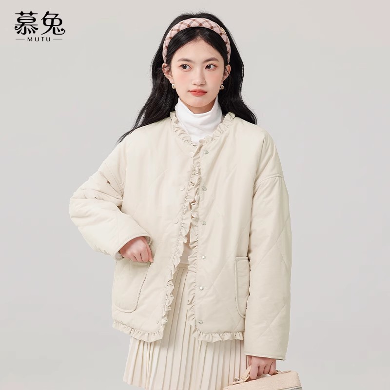 Mutu Ngọt Hồng - Áo khoác nữ cotton mùa đông 2025 với đệm lông cừu mới lạ
