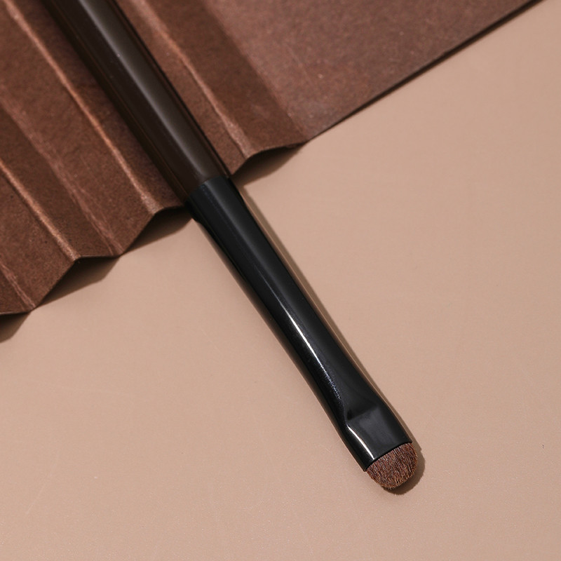 Mn-13 Pony Hair Eyeliner Brush Eye Corner Brightening Brush Công cụ trang điểm Bàn chải trang điểm
