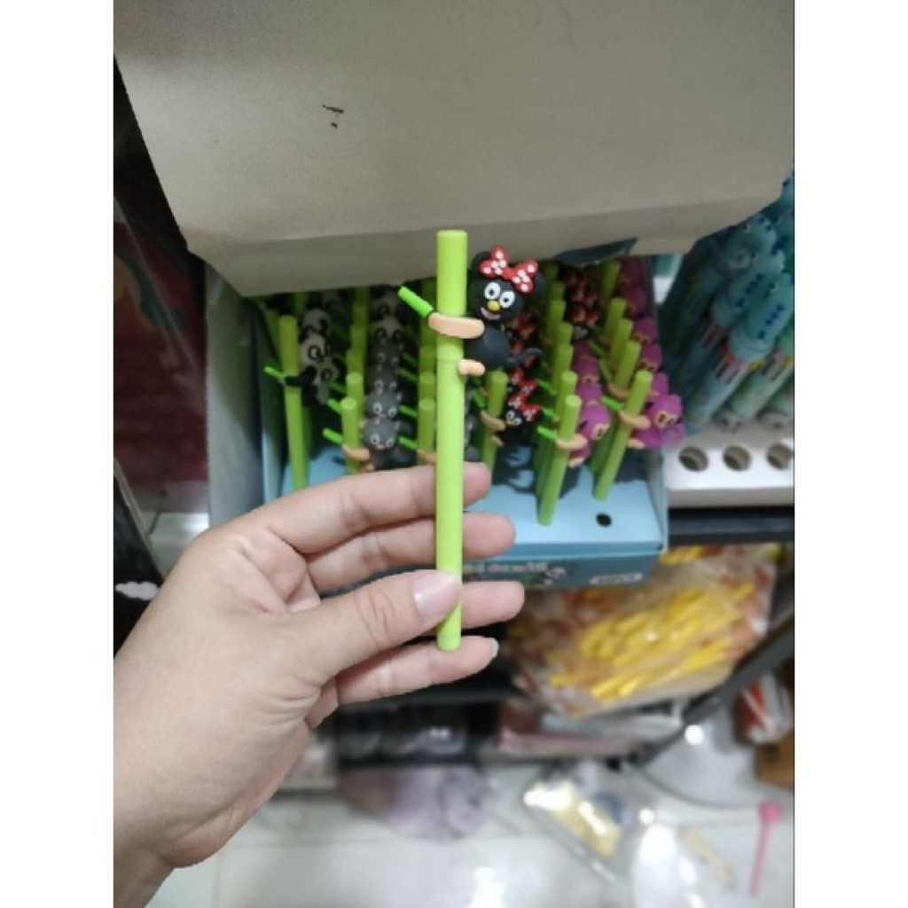 "Bút chì ngòi hình thú độc đáo (1 cây), dễ thương, phù hợp cho trẻ em và trang trí."