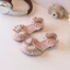 Giày Công Chúa Bé Gái Đính Ngọc Trai - Giày Sandal Nhũ Lấp Lánh Nơ Bướm Đế Mềm Đi Tiệc Thời Trang