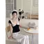 Áo thun khâu viền ren đen phong cách Hàn Quốc dành cho nữ Mùa hè Phong cách mới Slim-fit Slimmer Look Pure Desire Style Short Beauti