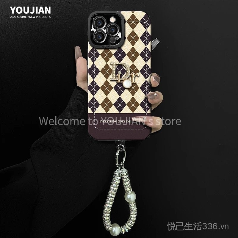Thích hợp cho iPhone16 Diamond Street Wear Phone Case 13 / 14 / 15promax Eyelid Pattern 7 / 8p Nữ se