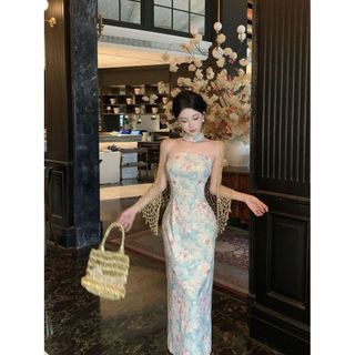 Váy sườn xám phong cách Trung Hoa mới dành cho các cô gái mùa hè, có cổ yếm kiểu dáng thanh lịch