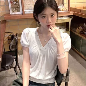Áo thun ngắn tay có cổ chữ V chống nhăn phù hợp cho nữ